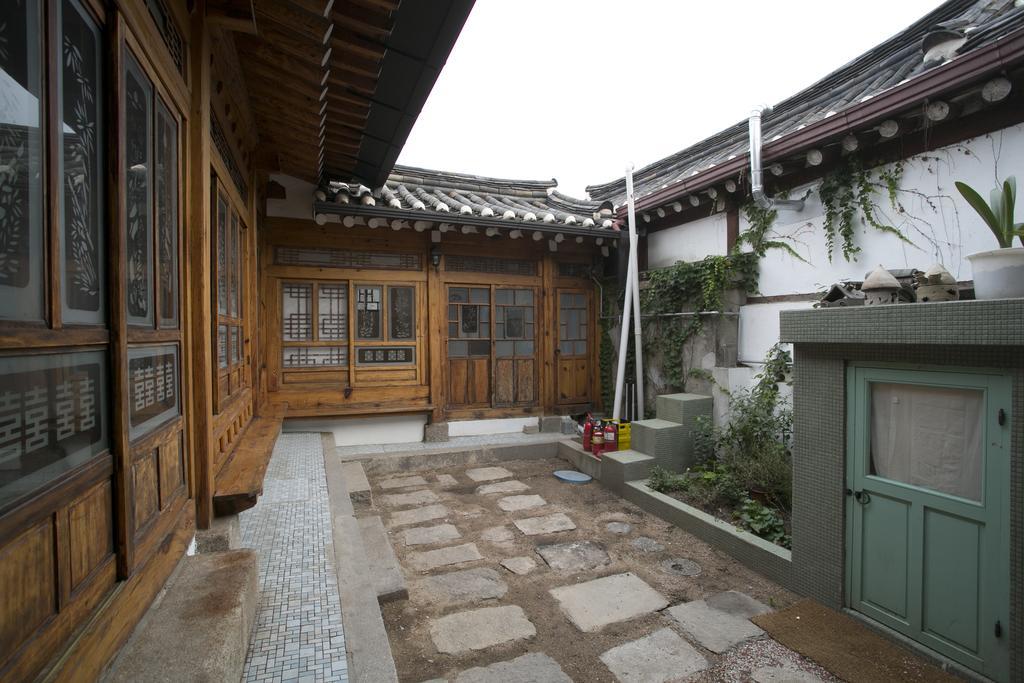 Nuri Hanok Guesthouse Seoul Bagian luar foto