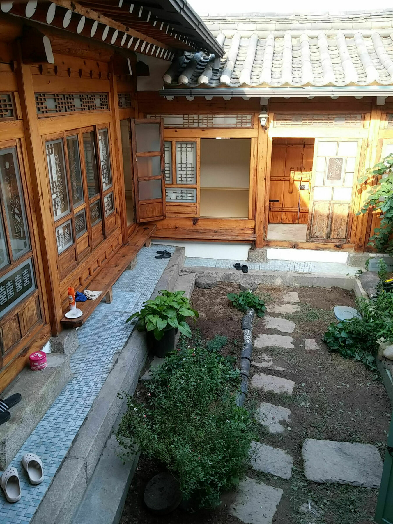 Nuri Hanok Guesthouse Seoul Bagian luar foto