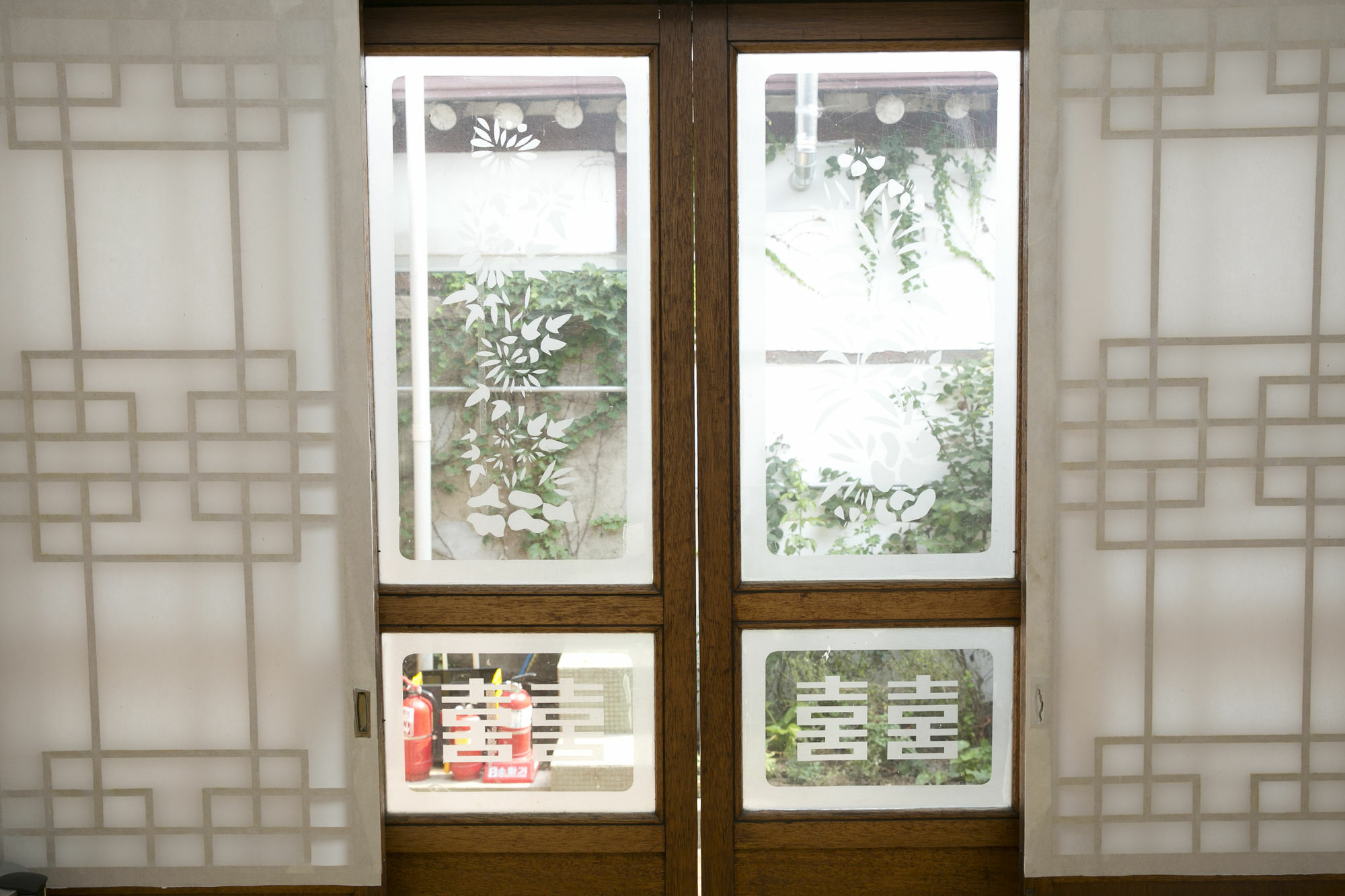 Nuri Hanok Guesthouse Seoul Bagian luar foto